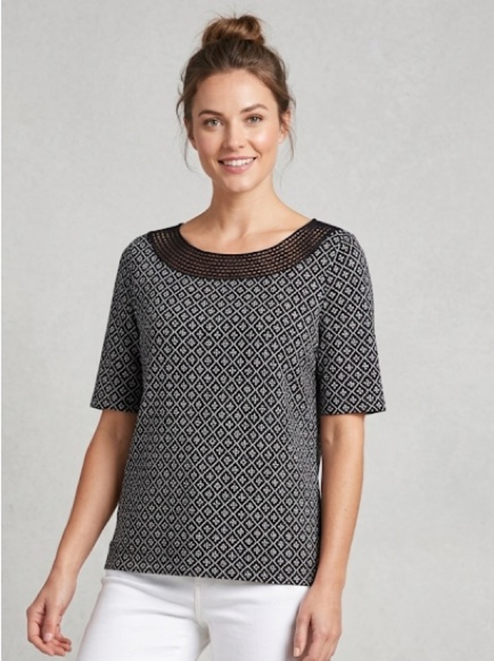 🥀Croft & Barrow  Cotton Blouse short Sleeve Black & white  crochet neck l…
